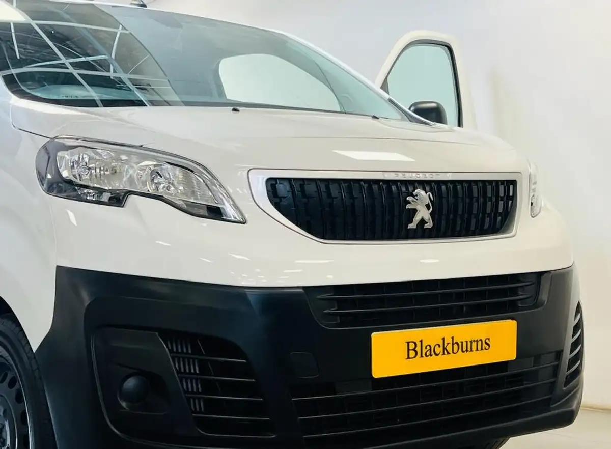 2021-peugeot-expert-15-bluehdi-professional-compact-1000-eu6dt-e-big-7