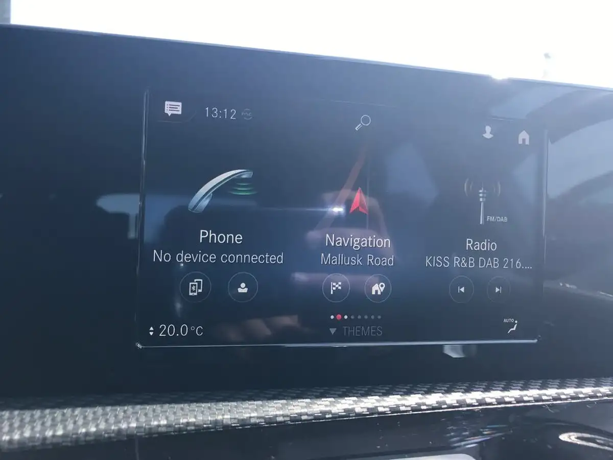 2020-mercedes-benz-a-class-13-a180-se-7g-dct-big-16
