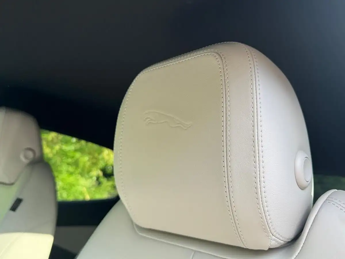2021-jaguar-e-pace-20-i4d-r-dynamic-hse-240ps-big-26