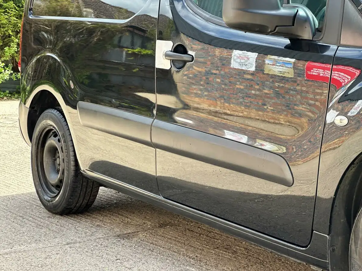 2014-citroen-berlingo-16td-l1625-enterprise-special-edition-panel-big-19