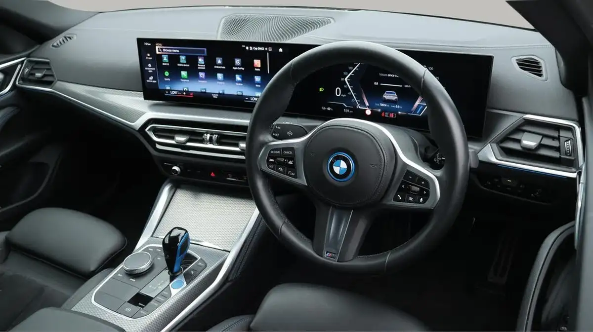 2022-bmw-i4-e-edrive40-m-sport-big-9