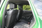 2018-porsche-macan-small-23