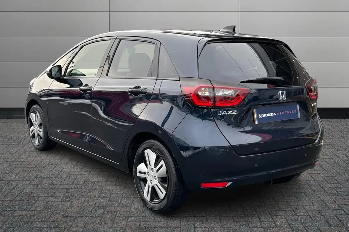 2020-honda-jazz-15-i-mmd-ex-big-1