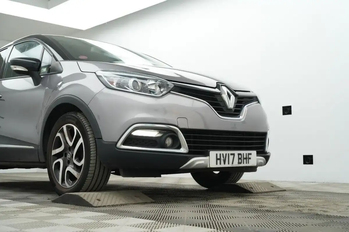 2017-renault-captur-15dci-signature-nav-110bhp-energy-ss-big-4