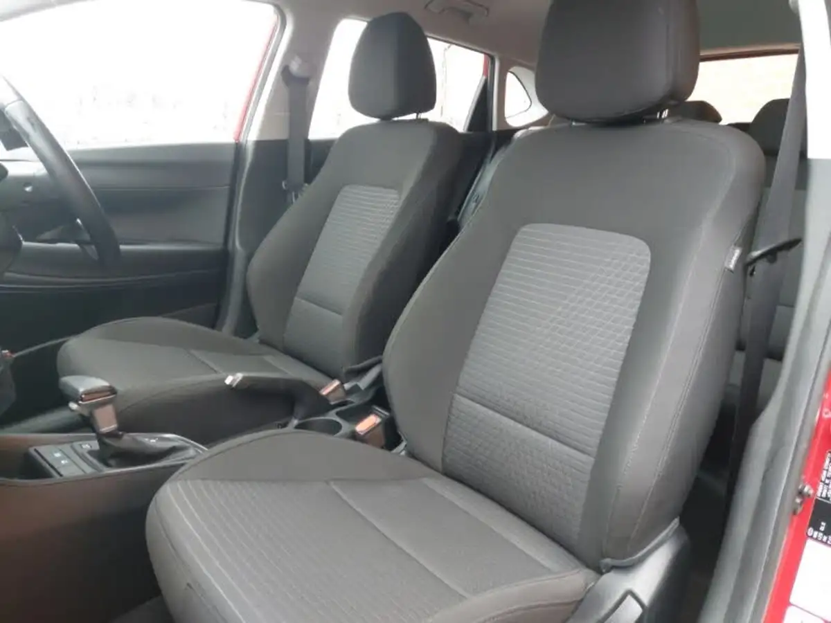 2022-hyundai-i20-10-t-gdi-se-connect-dct-big-11