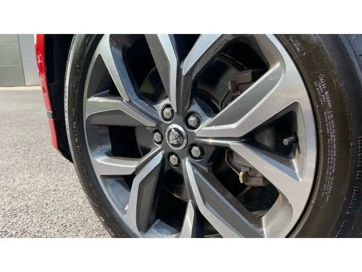 2019-jaguar-i-pace-ev400-se-big-20