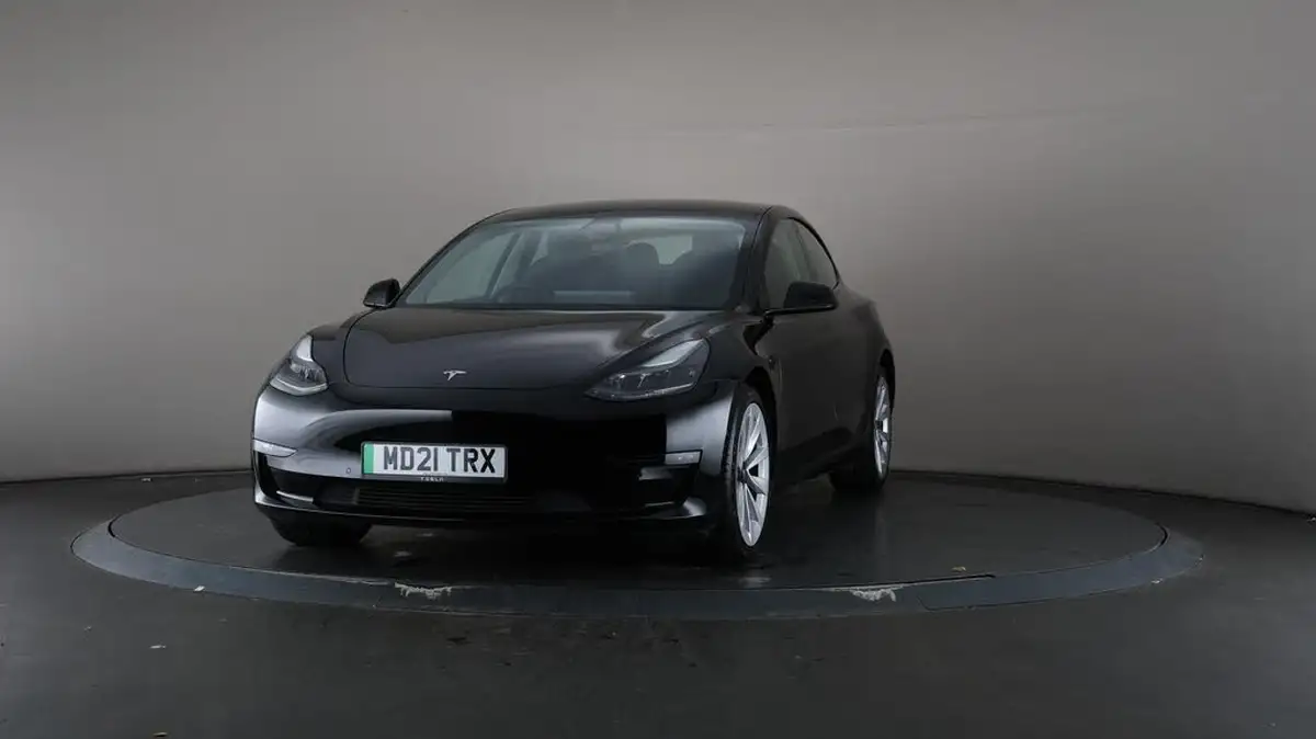 2021-tesla-model-3-e-long-range-4x4-big-45