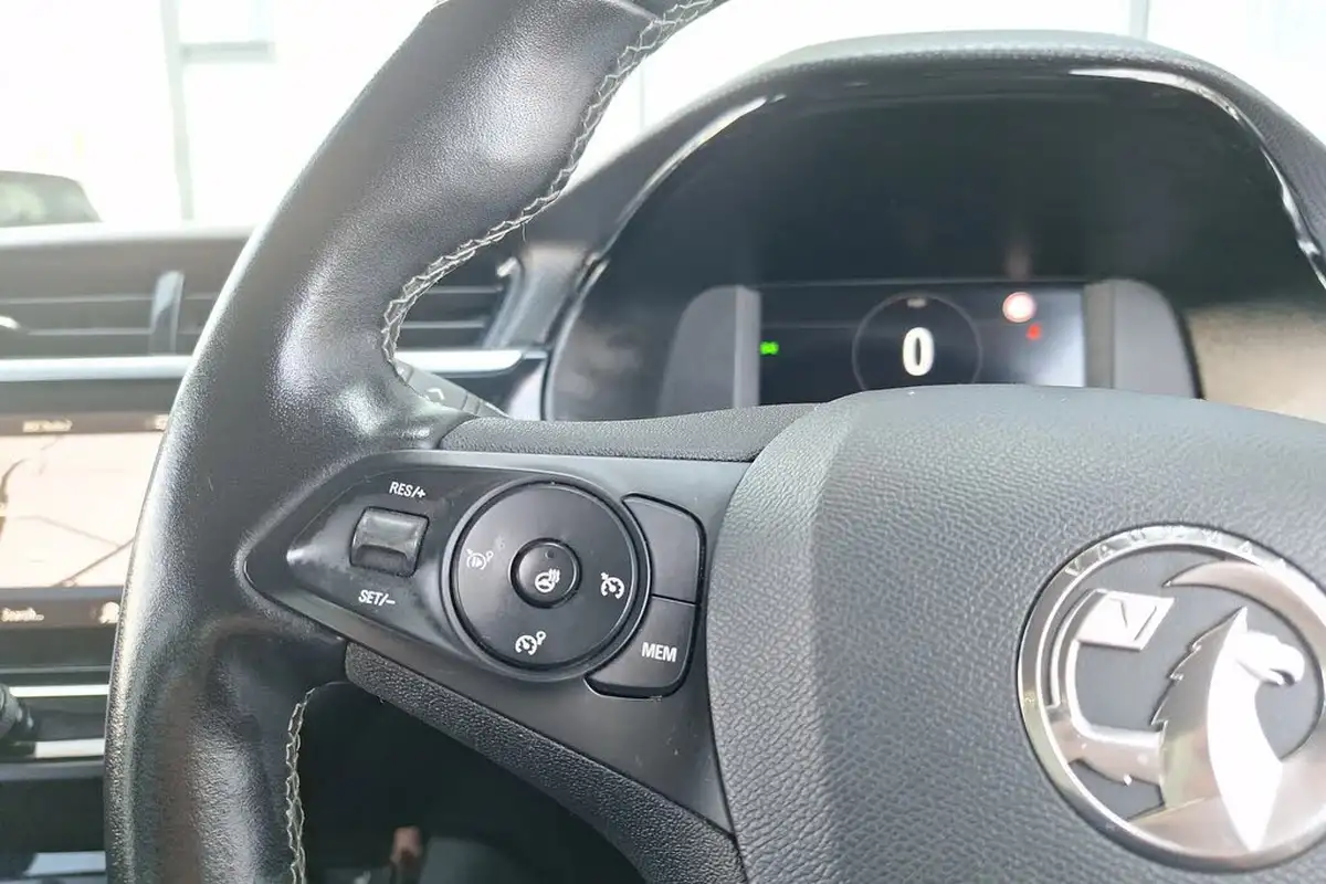 2020-vauxhall-corsa-12-turbo-elite-nav-big-31