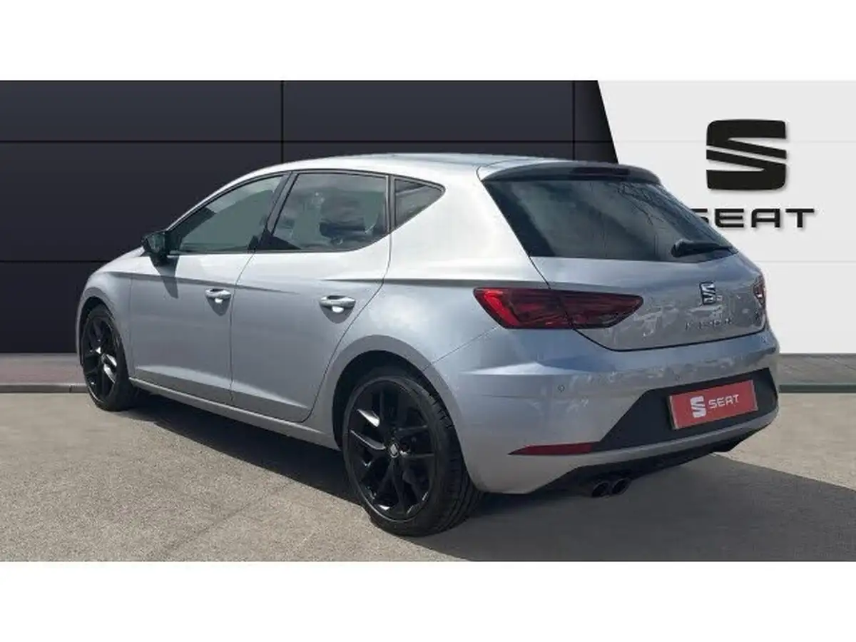 2017-seat-leon-14-tsi-fr-technology-hatchback-5d-big-2