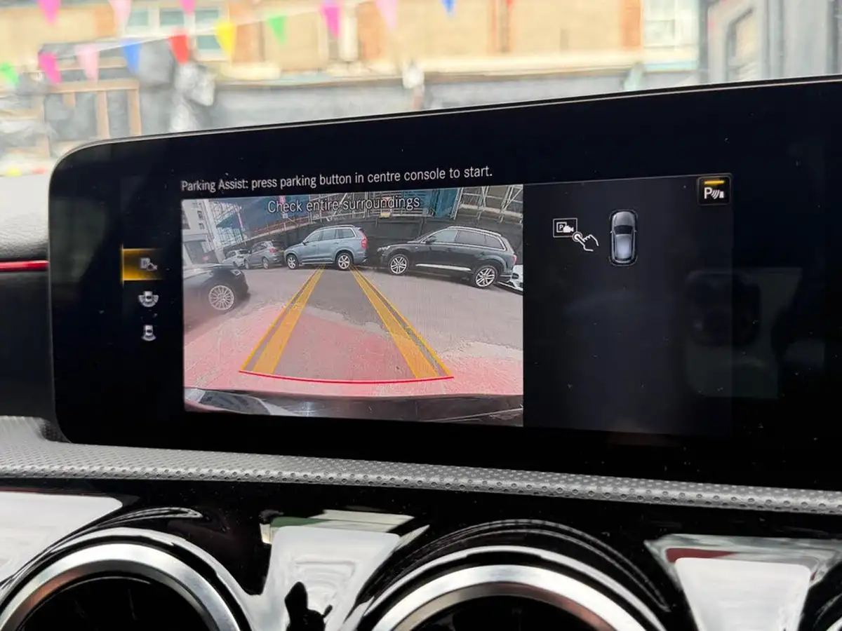 2021-mercedes-benz-a-class-13-a180-amg-line-executive-hatchback-5d-7g-dct-big-49