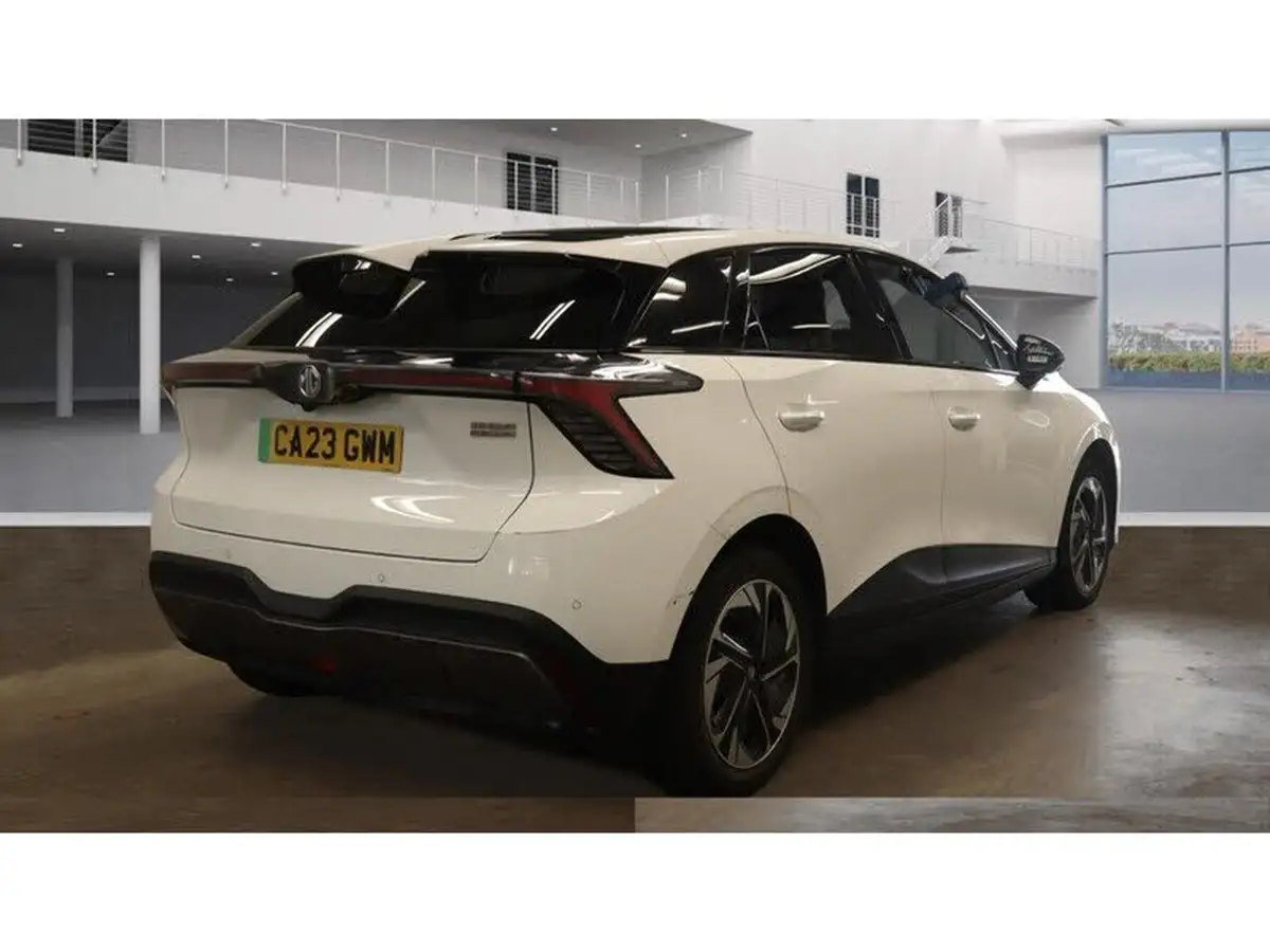 2023-mg-mg4-e-trophy-ev-203ps-long-big-6
