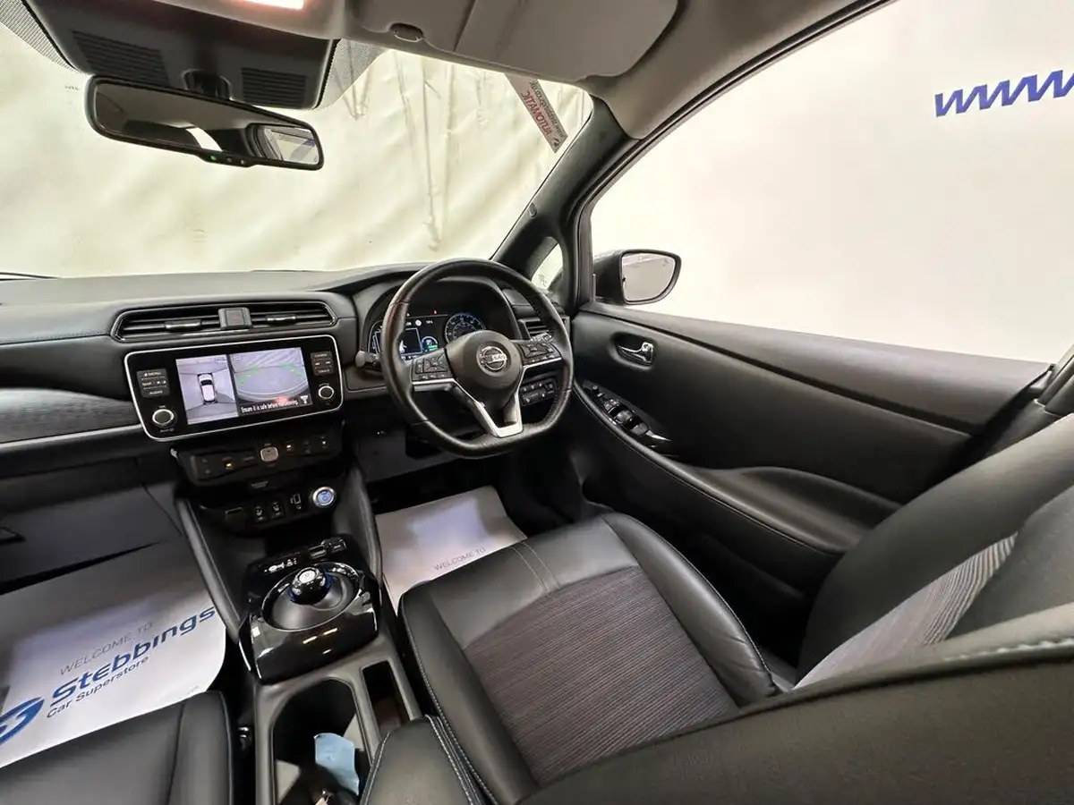 2020-nissan-leaf-e-n-connecta-big-21