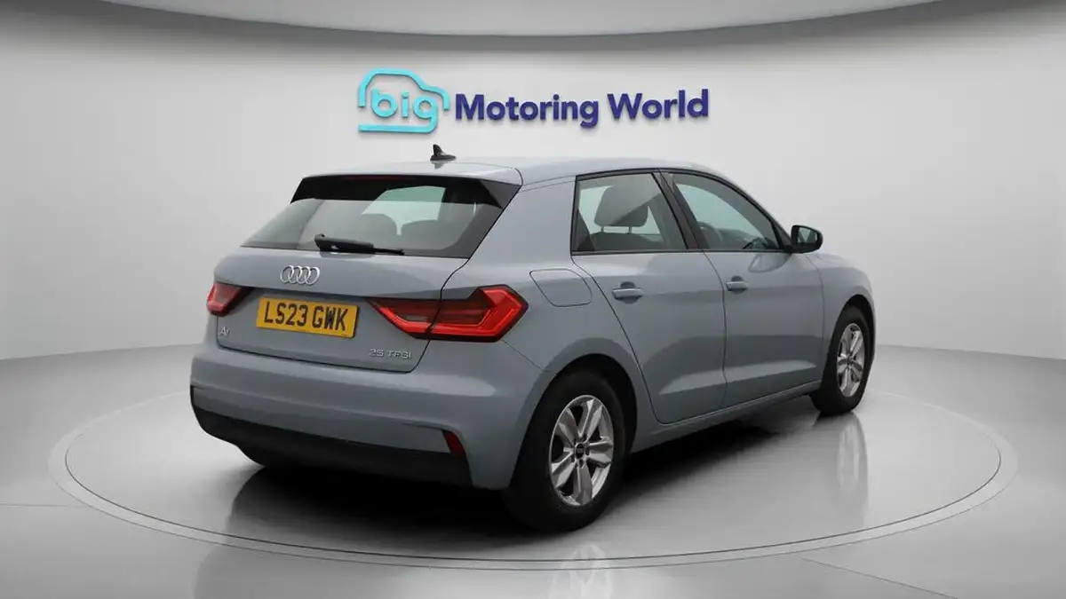 2023-audi-a1-10-25-tfsi-technik-big-7
