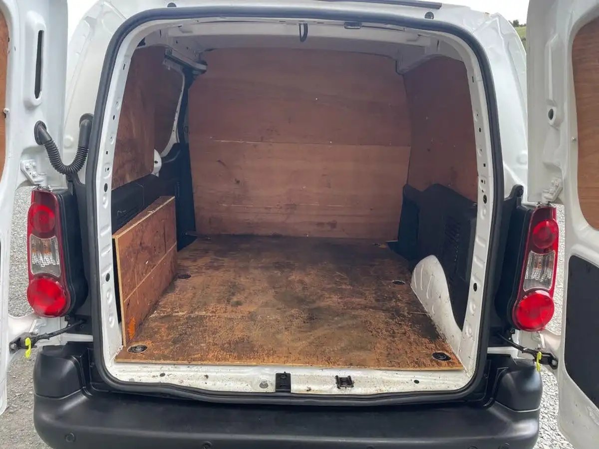 2018-peugeot-partner-16bluehdi-professional-l1-100pseu6-854-big-8