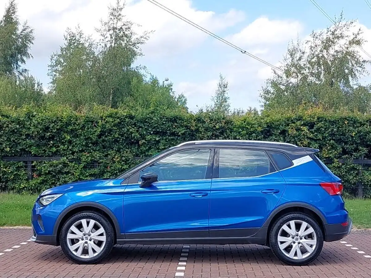2022-seat-arona-10-tsi-xperience-dsg-big-3