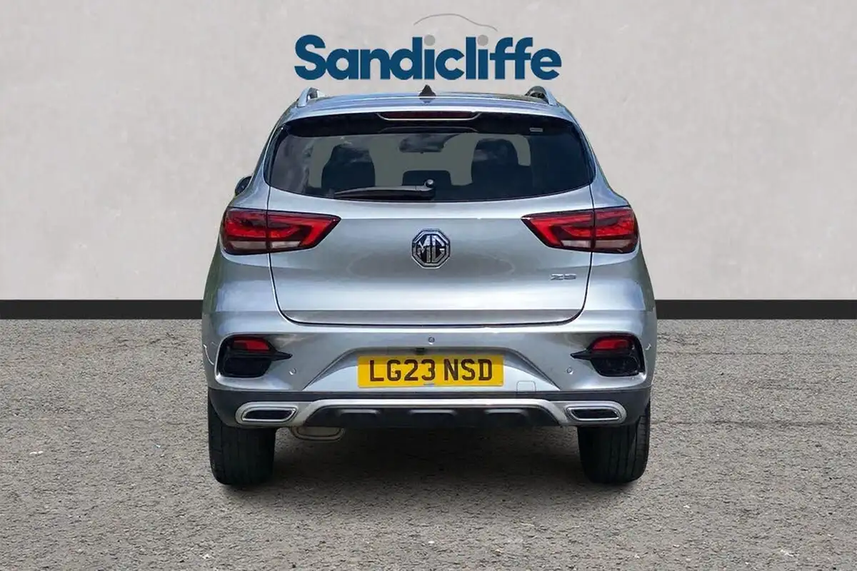 2023-mg-zs-suv-15-vti-tech-exclusive-big-4