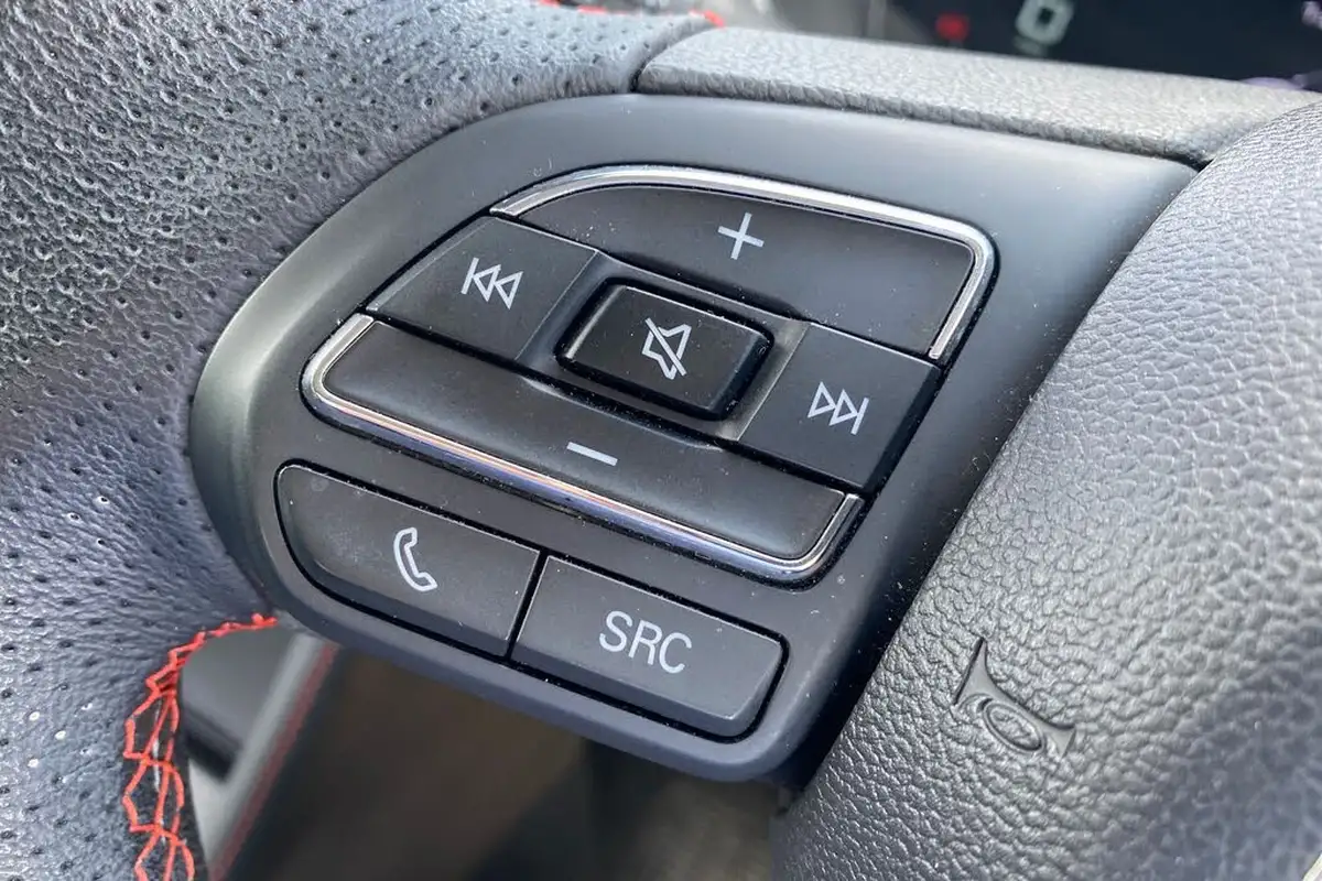 2023-mg-zs-suv-15-vti-tech-exclusive-big-28