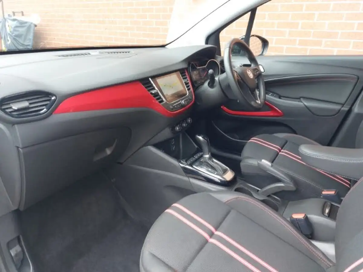 2023-vauxhall-crossland-12-gs-130ps-auto-big-4