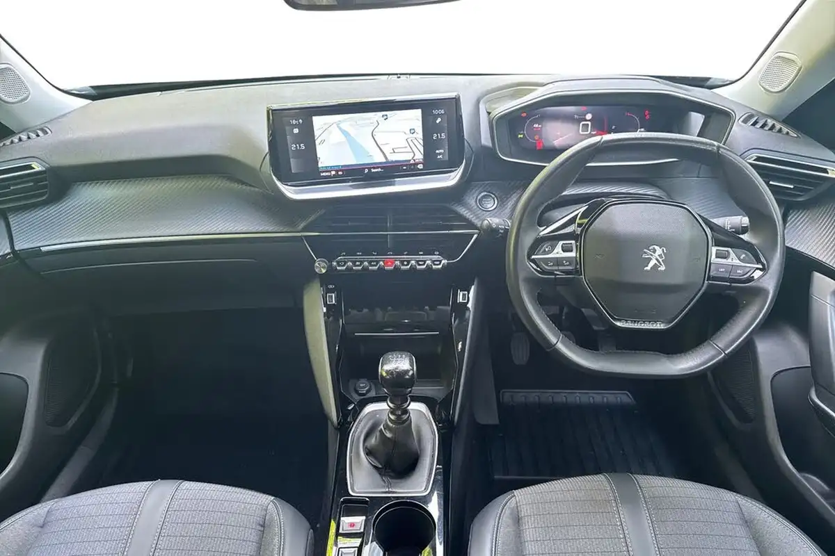 2021-peugeot-2008-suv-12-puretech-allure-premium-100bhp-big-10
