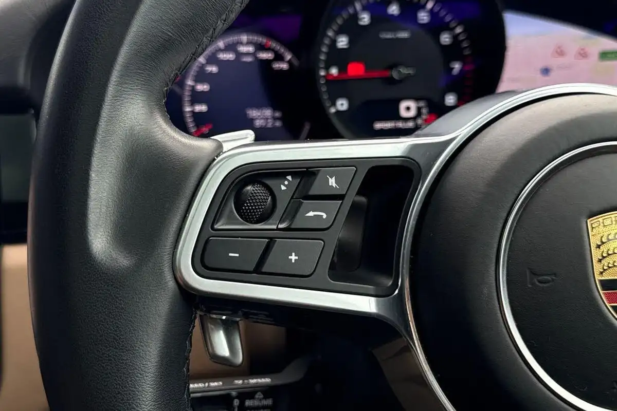 2023-porsche-cayenne-30-v6-platinum-edition-coupe-big-33