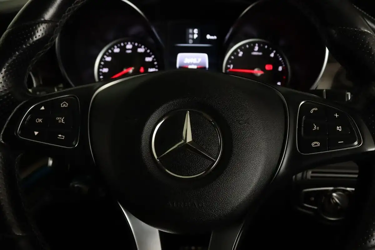 2019-mercedes-benz-v-class-20d-v300d-sport-extra-long-big-23
