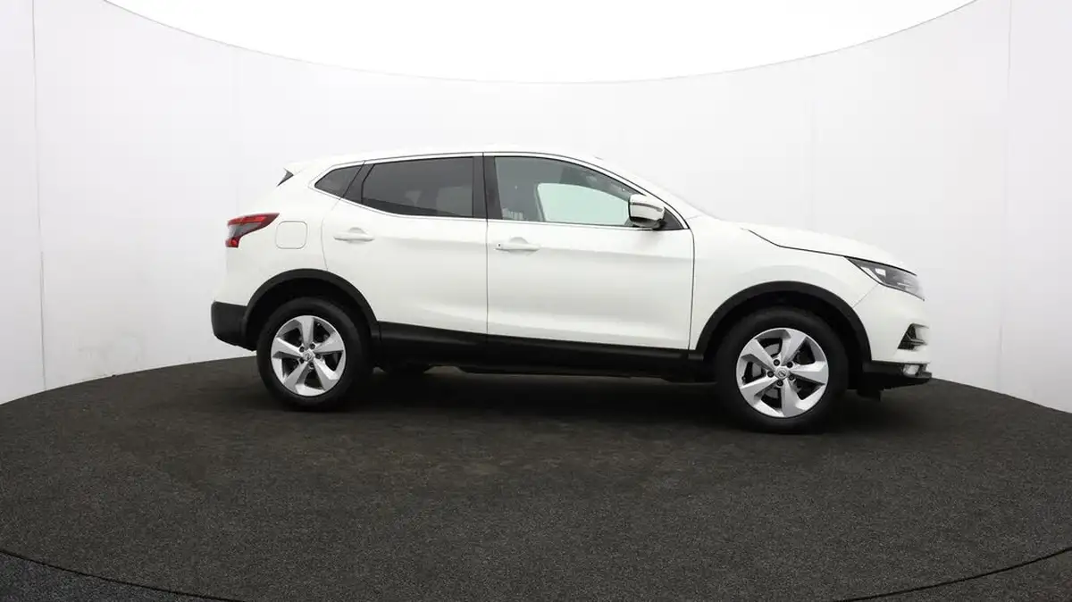 2019-nissan-qashqai-13-dig-t-acenta-premium-140ps-big-42