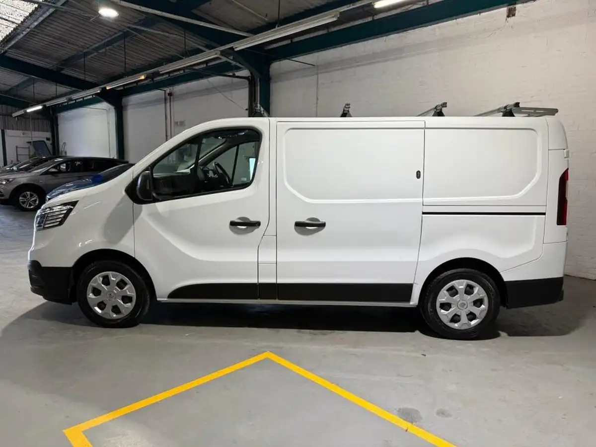 2022-renault-trafic-20dci-sl28-130-business-big-11