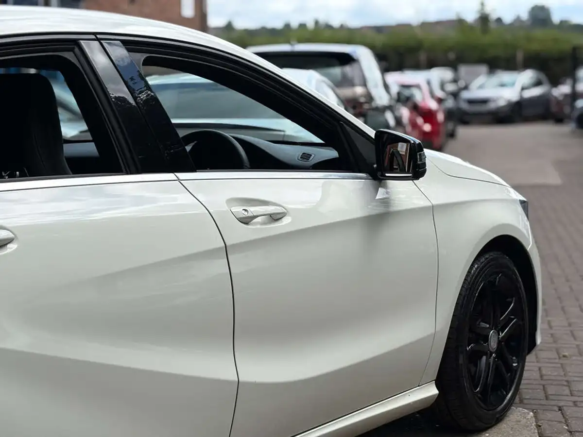 2015-mercedes-benz-a-class-15-cdi-a180-sport-109ps-big-22
