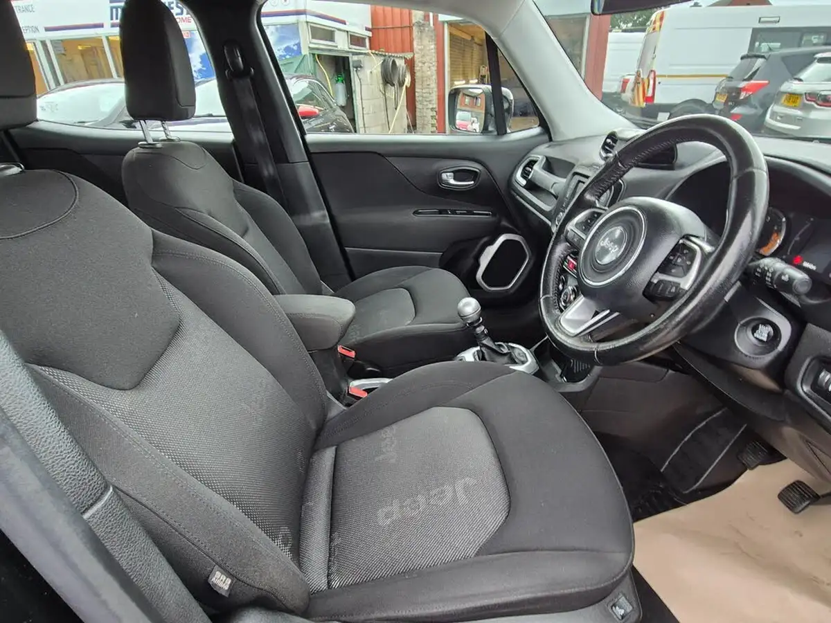 2016-jeep-renegade-16-multijet-ii-longitude-ss-big-10