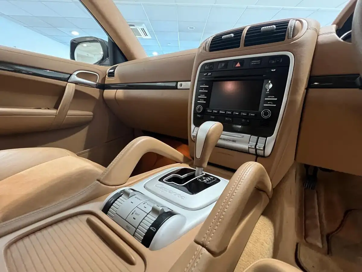 2008-porsche-cayenne-48-turbo-s-big-20