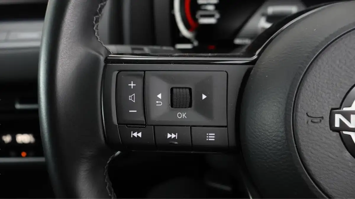 2022-nissan-qashqai-13-dig-t-n-connecta-140ps-big-21
