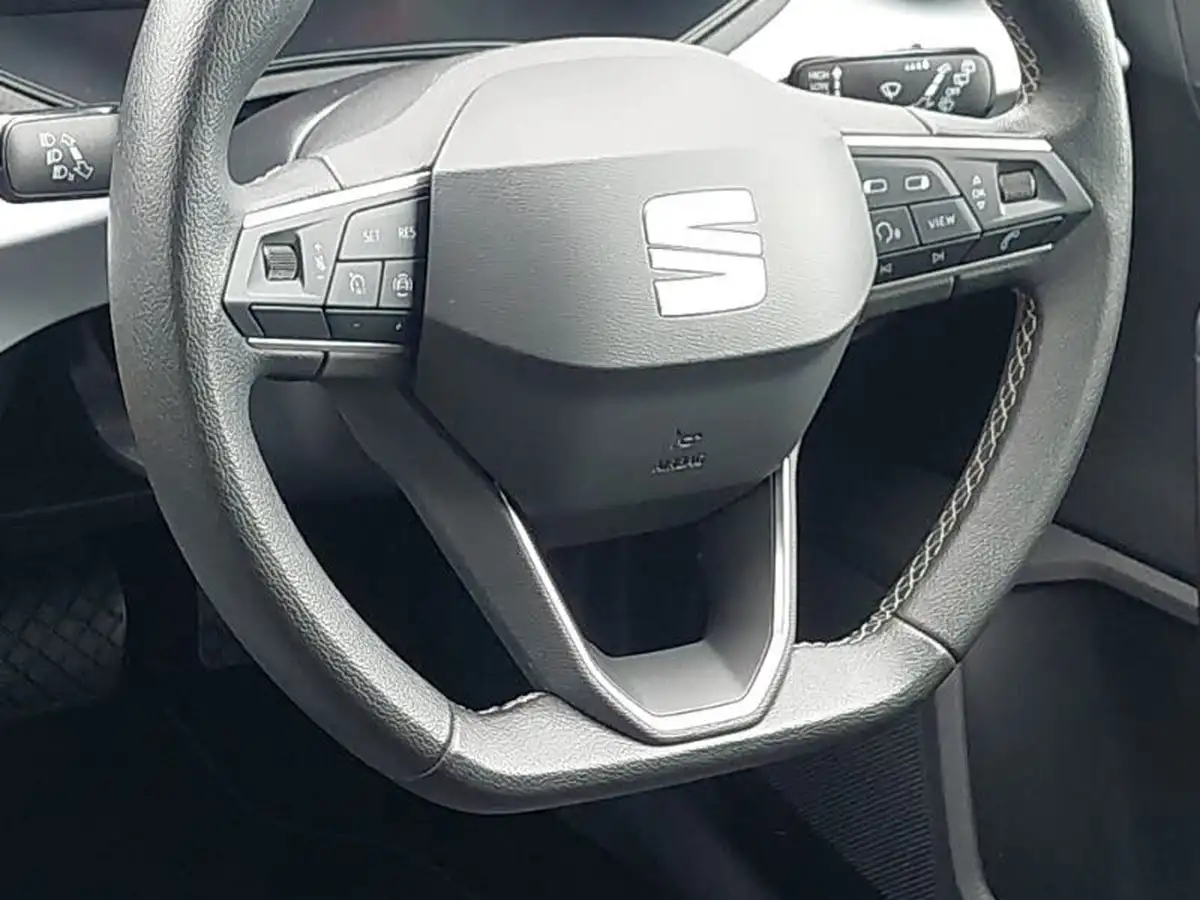 2022-seat-arona-10-tsi-se-technology-big-16