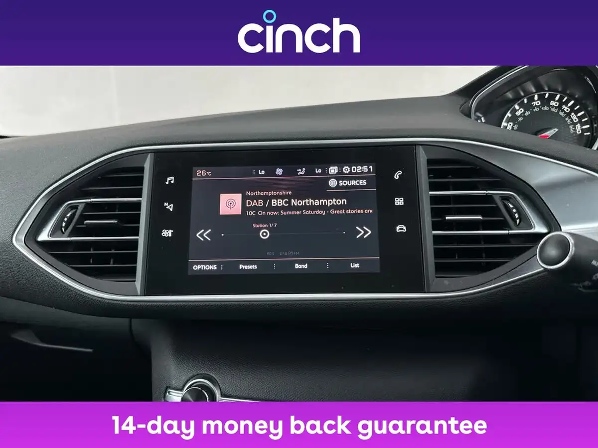 2020-peugeot-308-sw-12-puretech-tech-edition-eat8-big-16