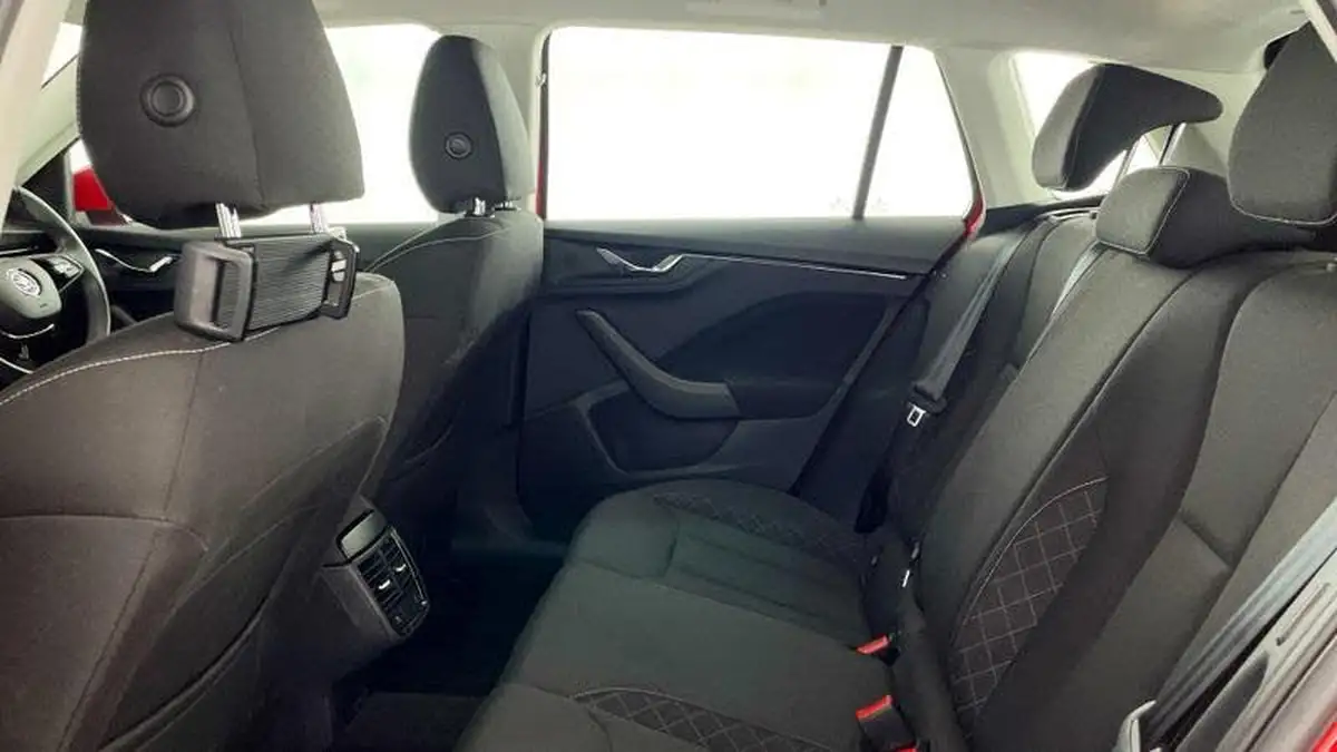2021-skoda-kamiq-10-tsi-se-109ps-big-29
