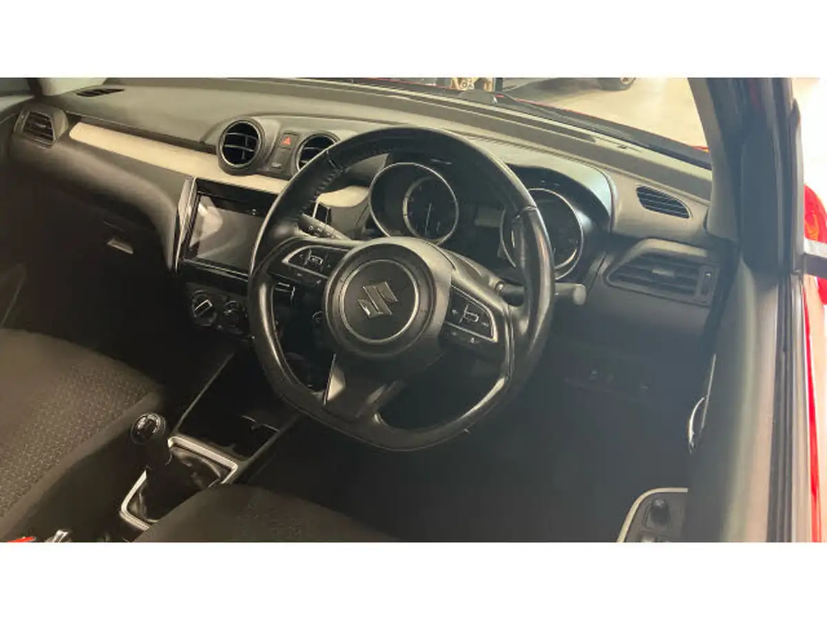 2021-suzuki-swift-12-dualjet-sz-l-big-10