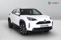 2022 Toyota Yaris 1.5 VVT-i Design (Panoramic Roof)