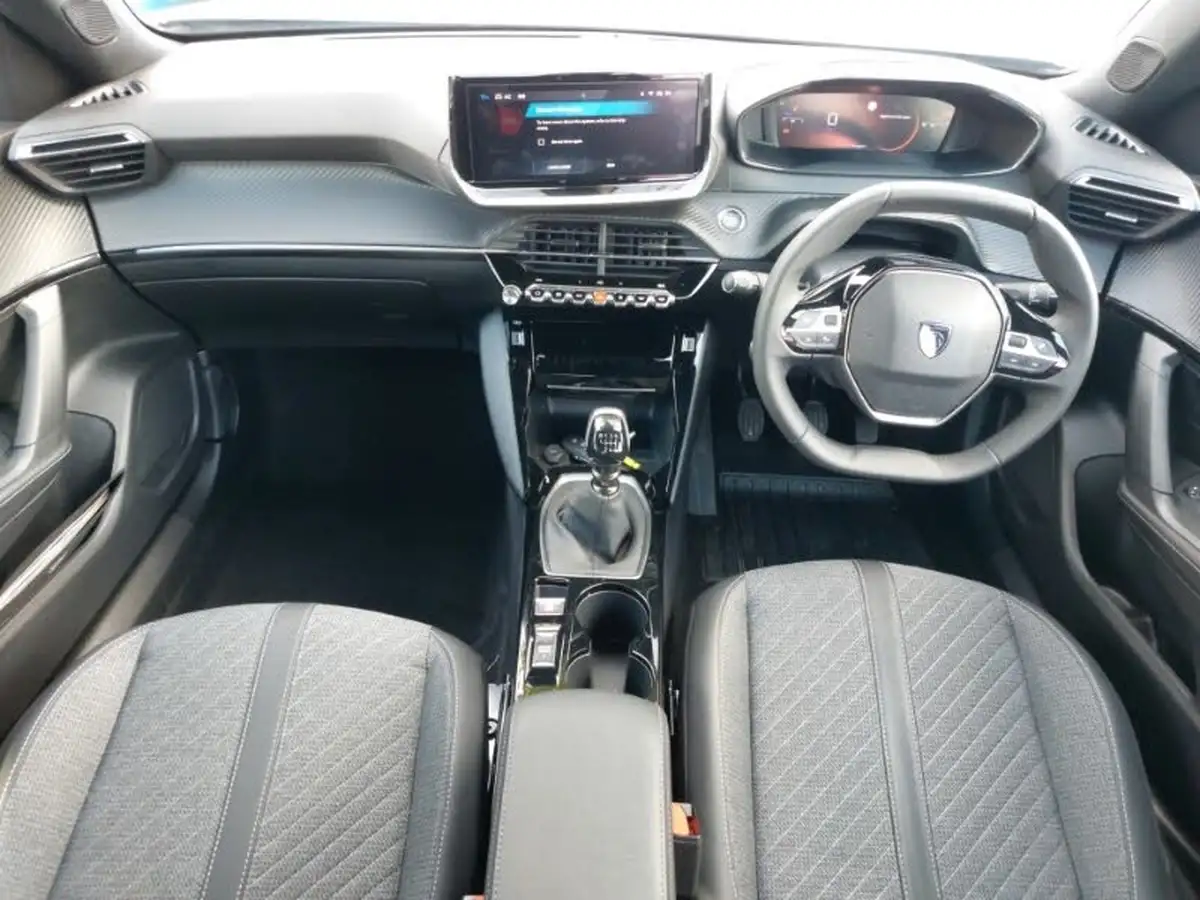 2024-peugeot-2008-suv-12-puretech-allure-130ps-big-2