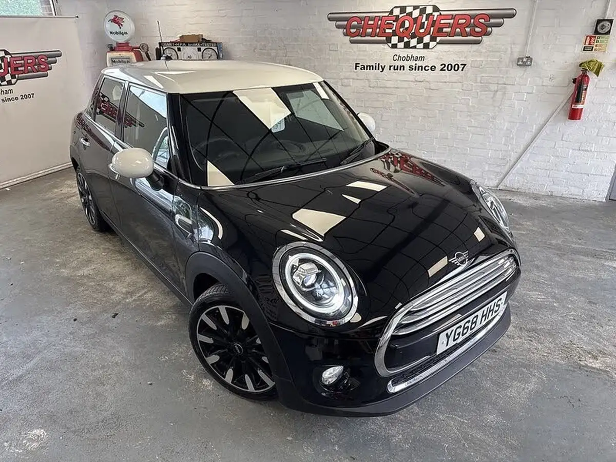2018-mini-cooper-15-cooper-series-ii-ss-hatchback-5d-big-3