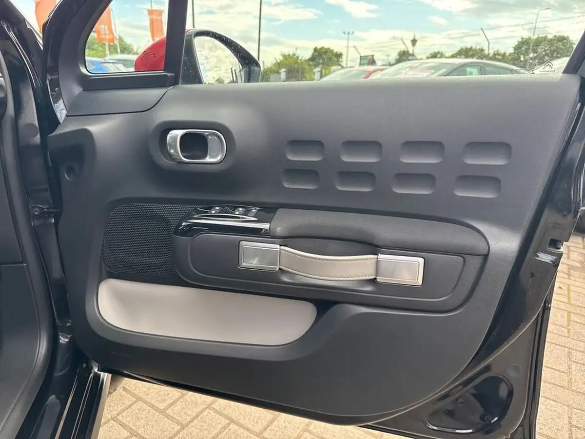2018-citroen-c3-12-puretech-feel-82ps-big-18