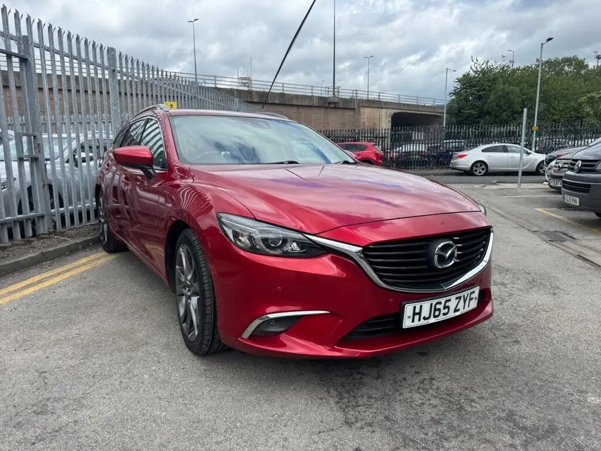 2015-mazda-mazda6-22td-sport-nav-175ps-tourer-5d-big-4