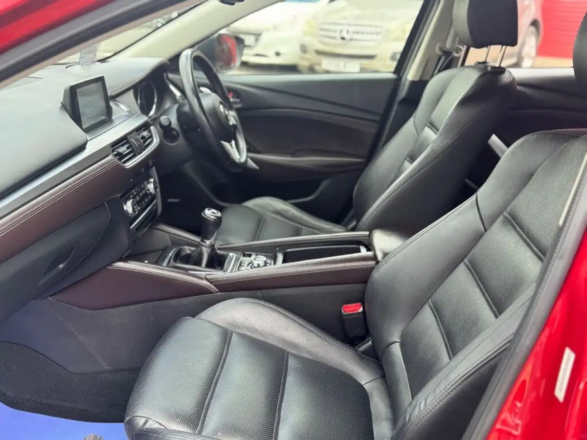 2015-mazda-mazda6-22td-sport-nav-175ps-tourer-5d-big-28