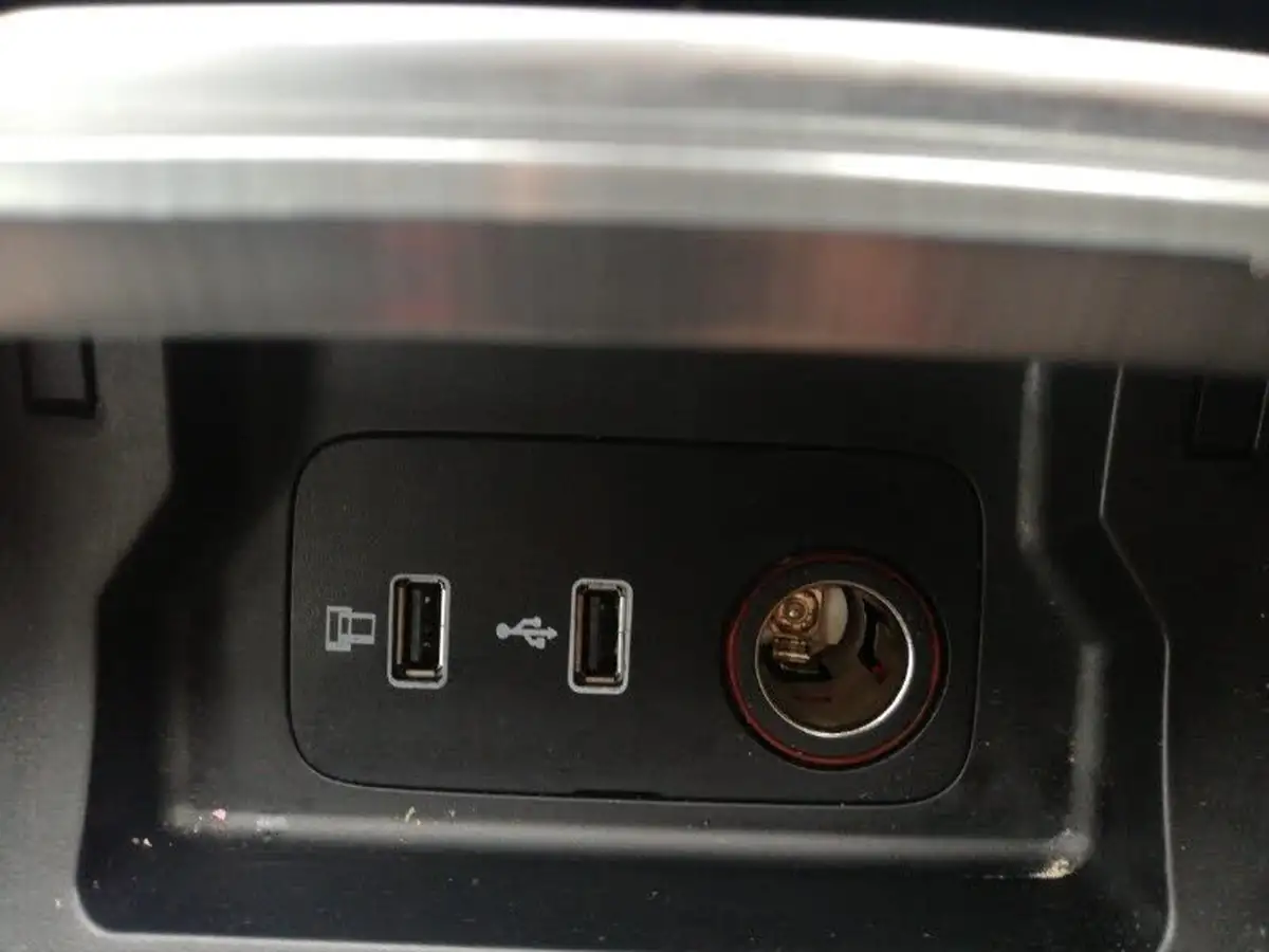 2023-mg-hs-15t-gdi-trophy-258ps-plug-in-hybrid-auto-big-14