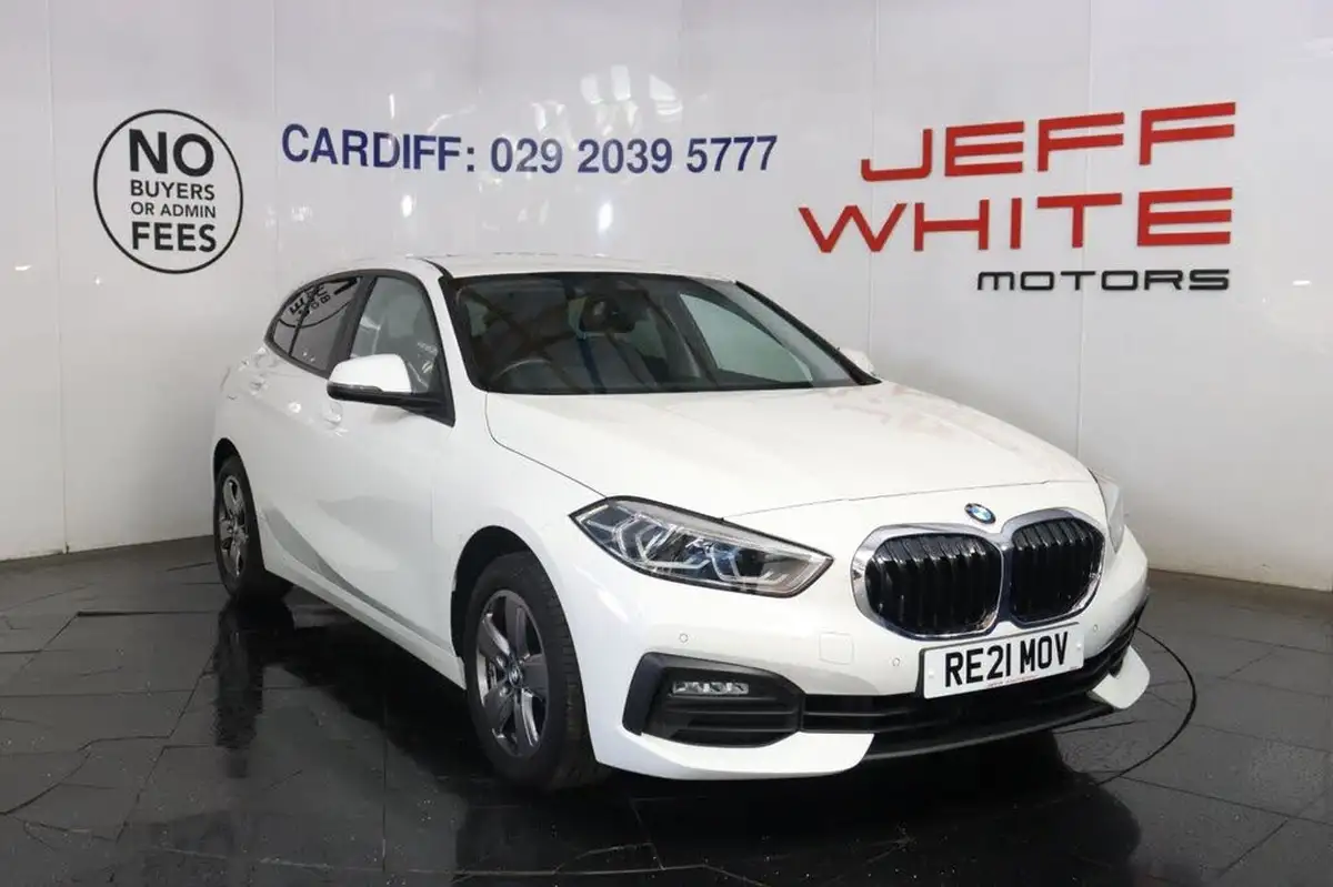 2021-bmw-1-series-20td-118d-se-lcp-big-0