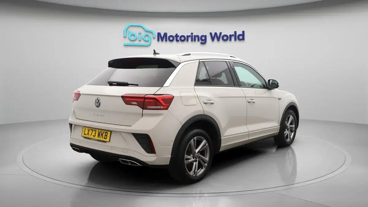 2023-volkswagen-t-roc-15-tsi-r-line-hatchback-5d-dsg-big-7