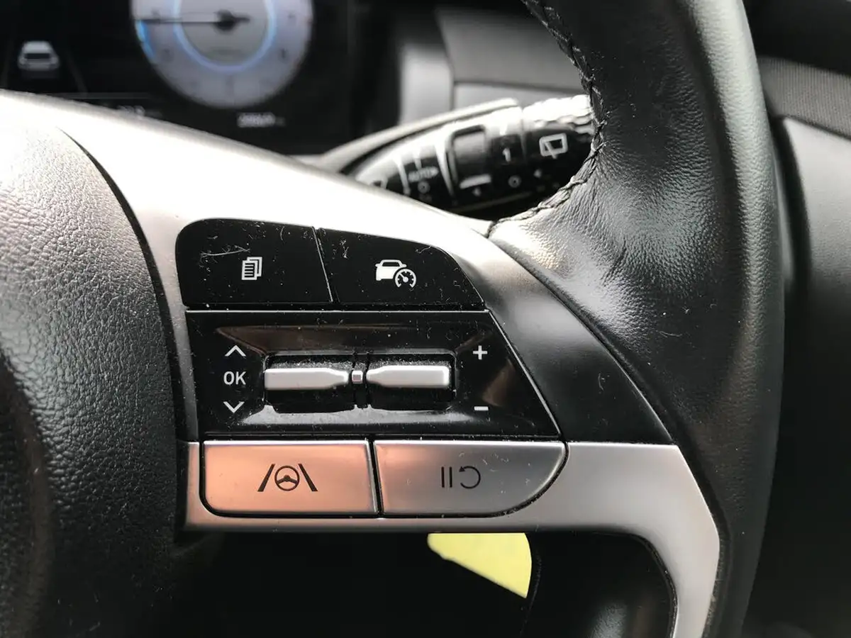 2022-hyundai-tucson-16-t-gdi-se-connect-150ps-big-24