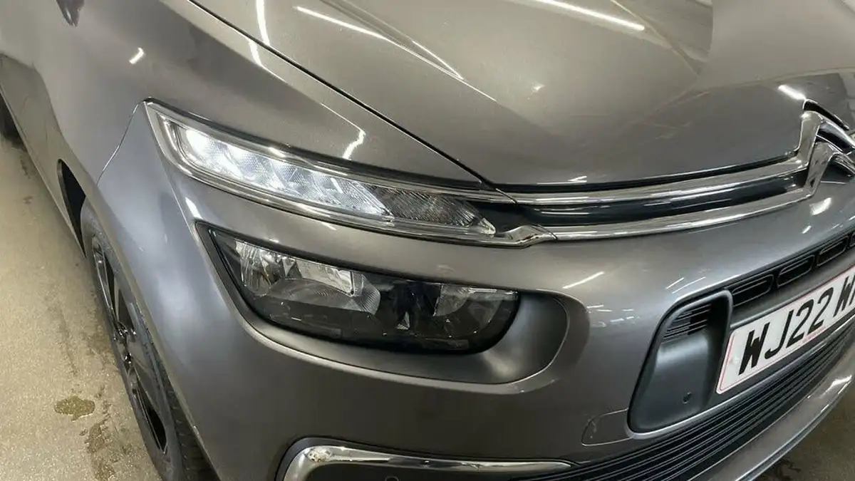 2022-citroen-grand-c4-spacetourer-12-puretech-sense-eat8-big-21