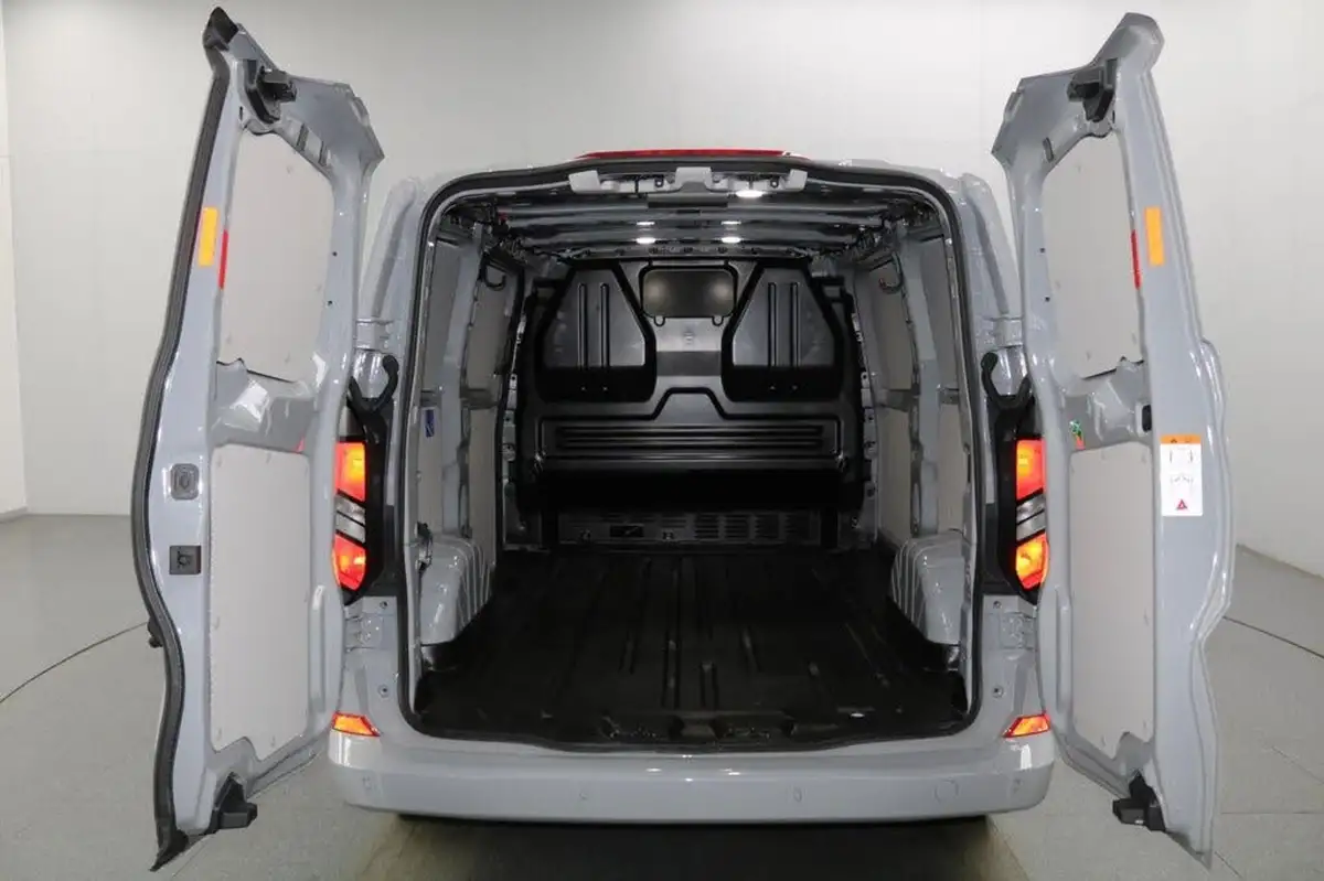 2024-ford-transit-custom-20tdci-320-l1h1-limited-136pseu6e-panel-van-1996cc-auto-big-3