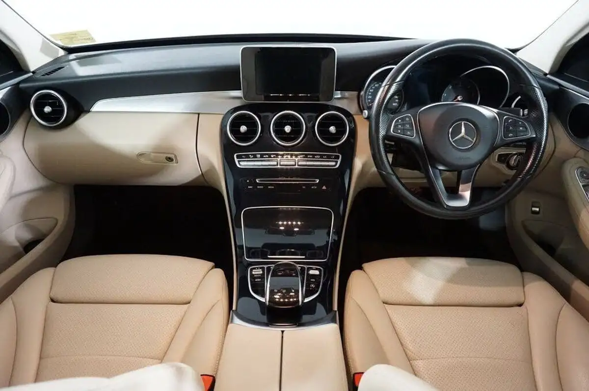 2015-mercedes-benz-c-class-21cdi-c220-sport-ss-estate-5d-7g-tronic-plus-big-17