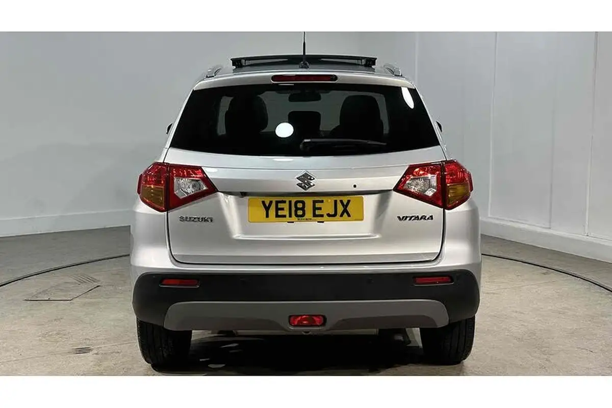 2018-suzuki-vitara-16-sz5-big-9
