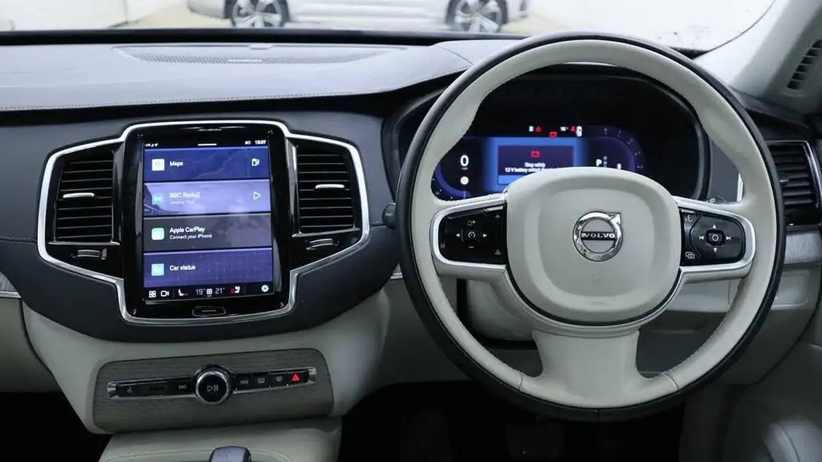 2024-volvo-xc90-20-b5-plus-big-7